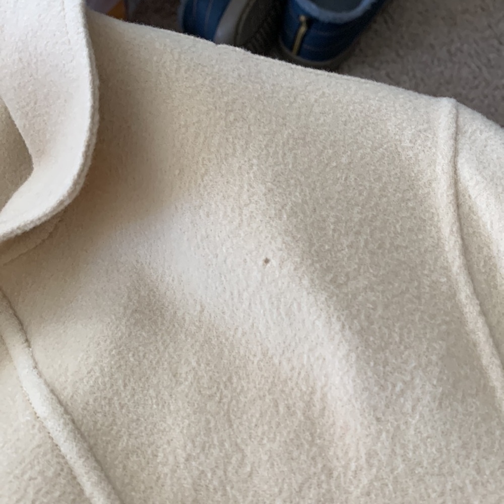 Talbots Wool Blazer size 16, good condition, some spots. Cream color. - Picture 6 of 8